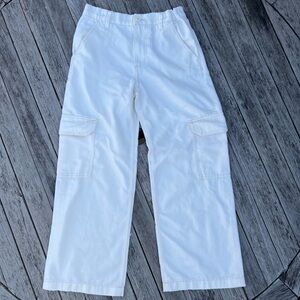 Girls H&M wide leg cargo pants- Size 9-10